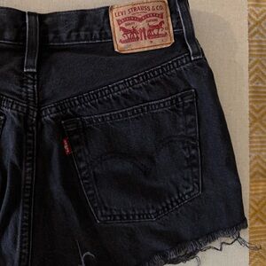 Levi's Women's 501 black shorts